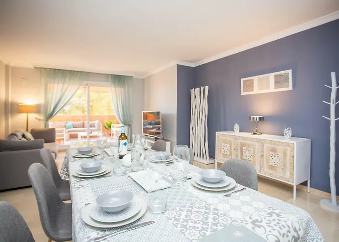 Ample Luxury Fancy Golf & Padel * Marbella