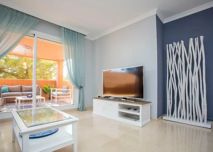 Ample Luxury Fancy Golf & Padel Apartament *