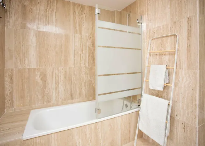 Ample Luxury Fancy Golf & Padel Apartament Marbella