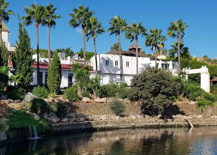 Ample Luxury Fancy Golf & Padel Apartament