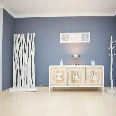 Ample Luxury Fancy Golf & Padel Appartement Marbella