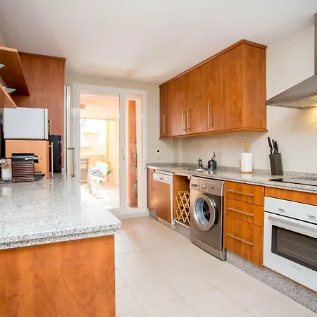 Ample Luxury Fancy Golf & Padel Appartement Marbella