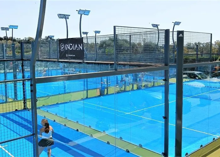 Ample Luxury Fancy Golf & Padel דירה