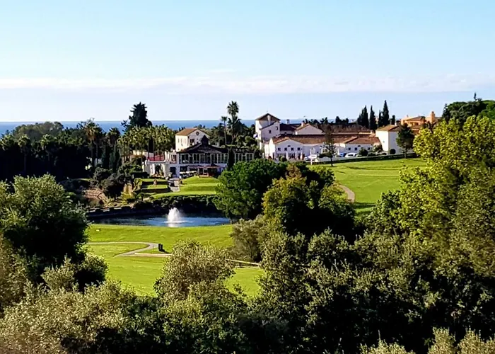 Apartment Ample Luxury Fancy Golf & Padel