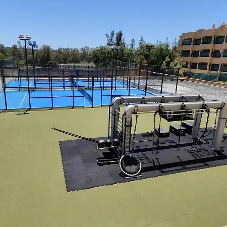 Ample Luxury Fancy Golf & Padel Apartment Marbella